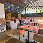 Restaurant Atrachjata מלון אלריה