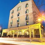 Hotel Restaurant Atrachjata 3*