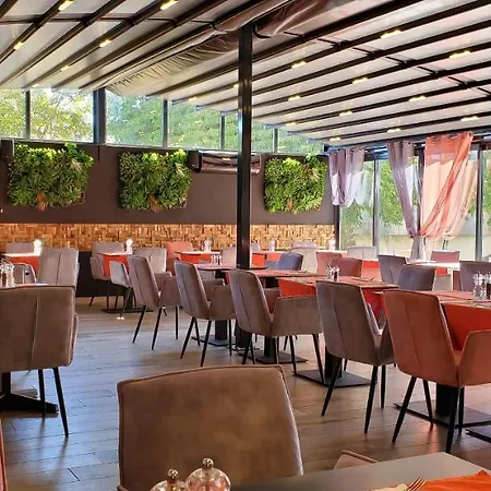 Hotel Restaurant Atrachjata