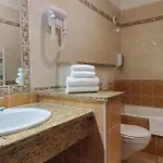 Hotell Restaurant Atrachjata 3*
