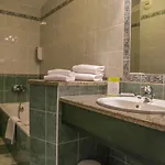 Ξενοδοχείο Restaurant Atrachjata