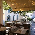 Ξενοδοχείο Restaurant Atrachjata