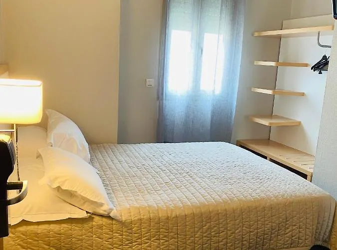 Hotel Restaurant Atrachjata 3*