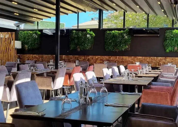 Restaurant Atrachjata 3*