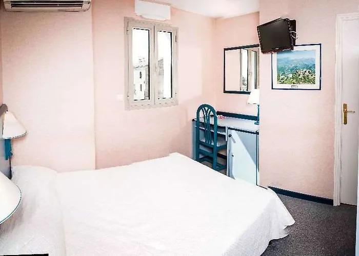 Hotel Restaurant Atrachjata 3*